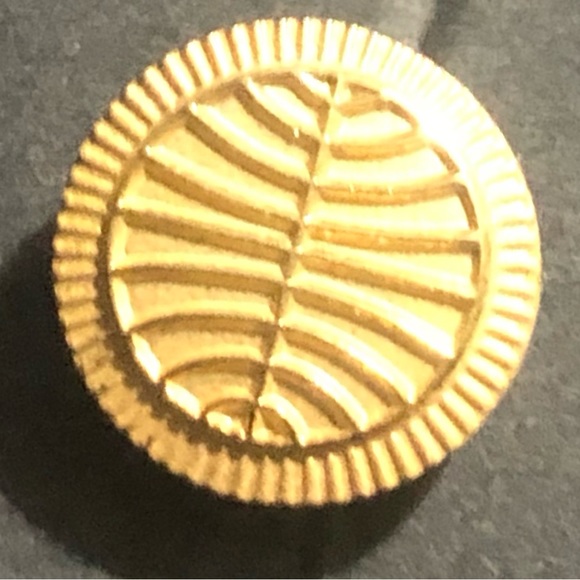 Pan Am Airlines Logo Co-Pilot PILOT Captain Co-Captain Lapel Pin Tie Tack NOS - Picture 3 of 8